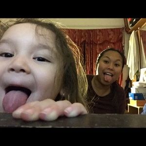 Meet your Posher, Vecky